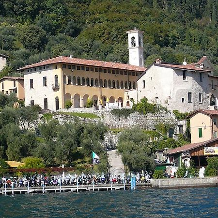 蒙泰伊索拉Castello Oldofredi公寓式酒店 外观 照片
